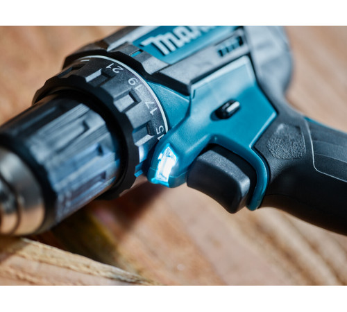 Дрель-шуруповерт аккумуляторная Makita LXT DDF482Z