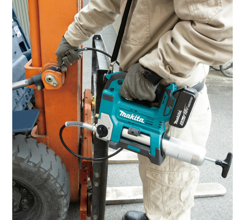 Шприц для смазки аккумуляторный Makita LXT DGP180Z, давление до 690 бар, без аккумулятора и зарядного устройства