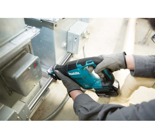 Пила сабельная аккумуляторная Makita LXT DJR188Z