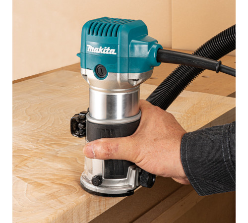 Фрезер кромочный Makita RT0702C