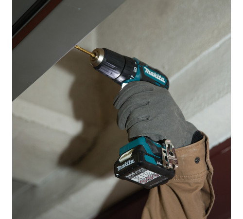 Дрель-шуруповерт аккумуляторная Makita CXT DF332DWAE