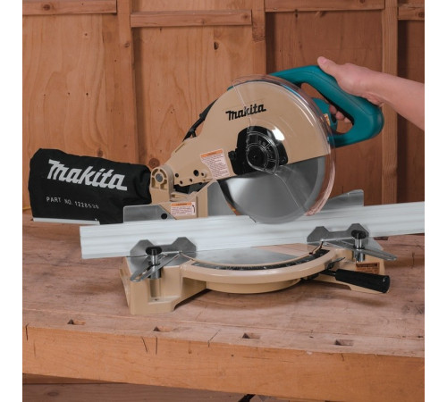 Пила торцовочная Makita LS1040N
