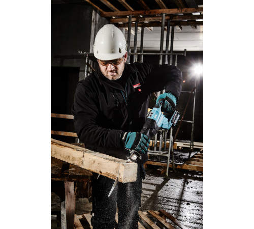 Пила сабельная аккумуляторная Makita XGT JR 001 GM