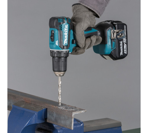 Дрель-шуруповерт аккумуляторная Makita LXT DDF485Z