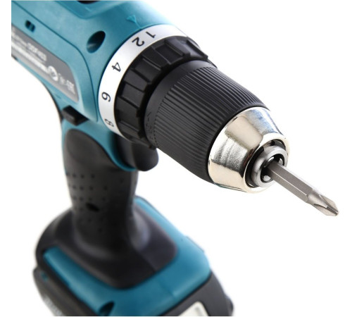 Аккумуляторная дрель-шуруповёрт Makita LXT DDF453SYX5, в коробке