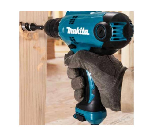 Дрель-шуруповерт Makita DF0300X1 в коробке с отвёрткой D-58833
