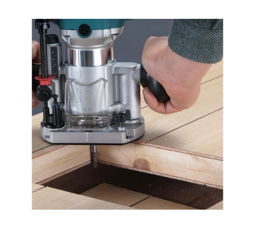 Фрезер кромочный Makita RT0702CX2, в сумке, с аксессуарами