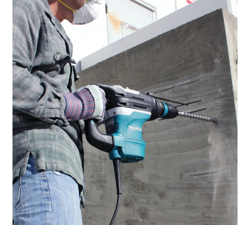 Перфоратор Makita HR4013C