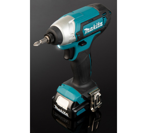 Аккумуляторный ударный шуруповёрт Makita CXT TD110DWAE, в кейсе
