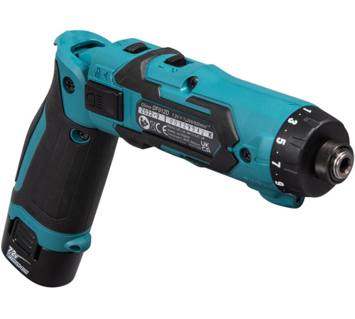 Отвертка аккумуляторная Makita DF012DSE
