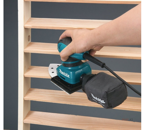 Шлифмашина плоская (виброшлифмашина) Makita BO4565 (BO4565)