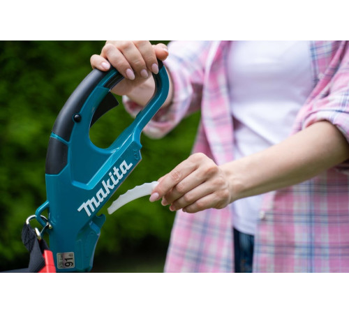 Триммер аккумуляторный Makita CXT UR100DWAEX