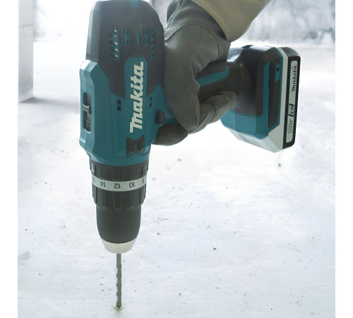 Дрель-шуруповерт аккумуляторная ударная Makita HP488D006
