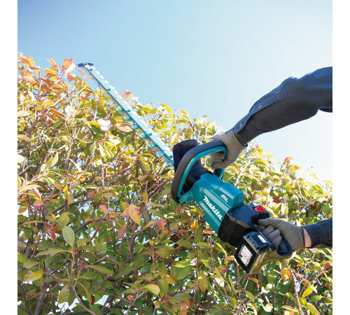 Кусторез аккумуляторный Makita DUH602Z