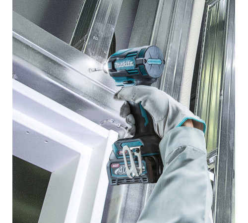 Шуруповерт (винтоверт) ударный аккумуляторный Makita XGT TD001GZ