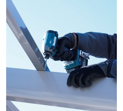 Шуруповерт (винтоверт) ударный аккумуляторный Makita XGT TD003GA201