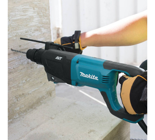 Перфоратор Makita HR2641